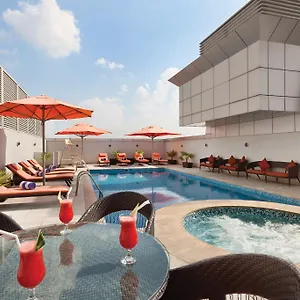 Hotel Ramada By Wyndham Deira, Dubaj