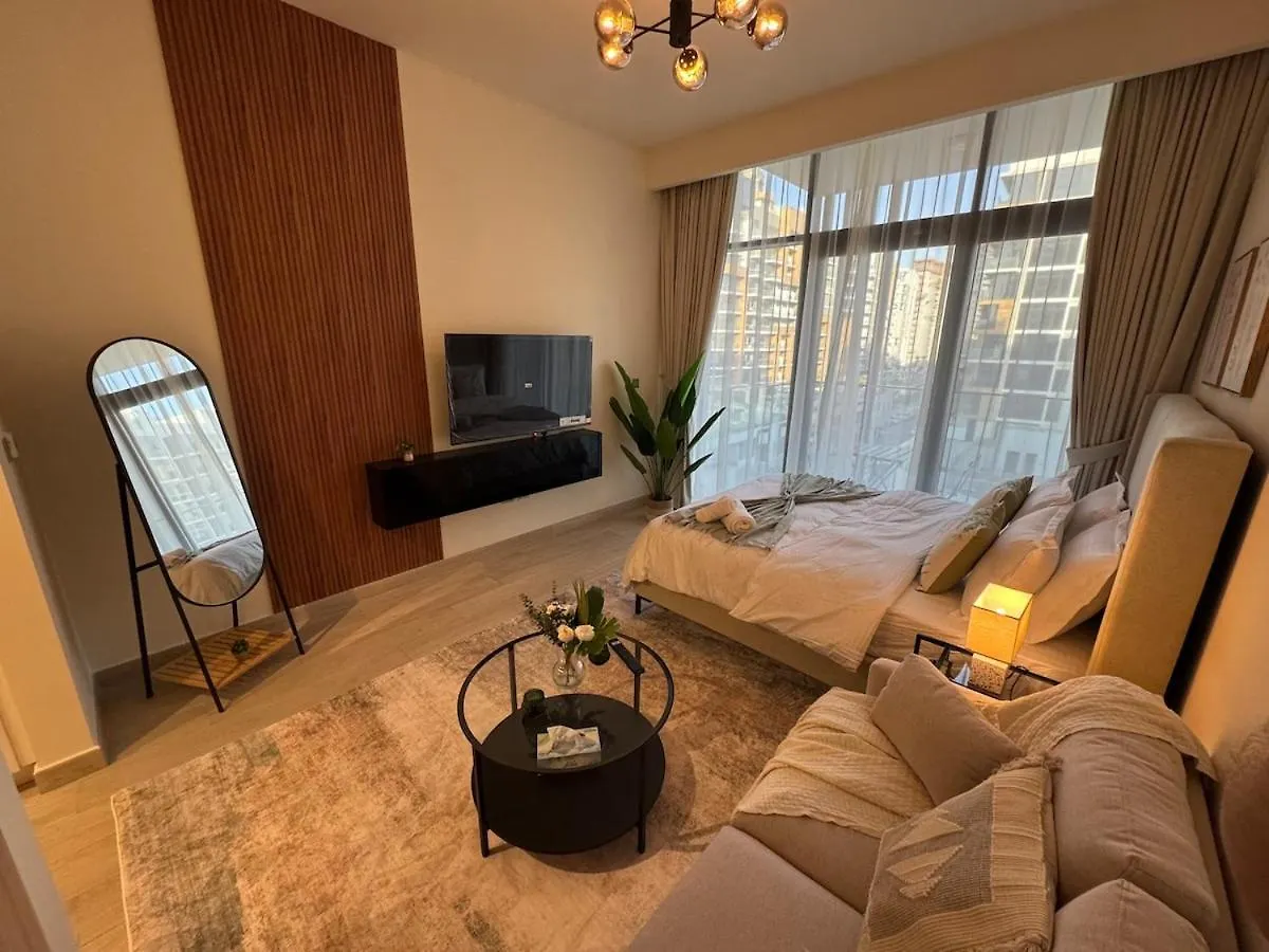 Amazing Studio For Rent ドバイ 0*,  アラブ首長国連邦